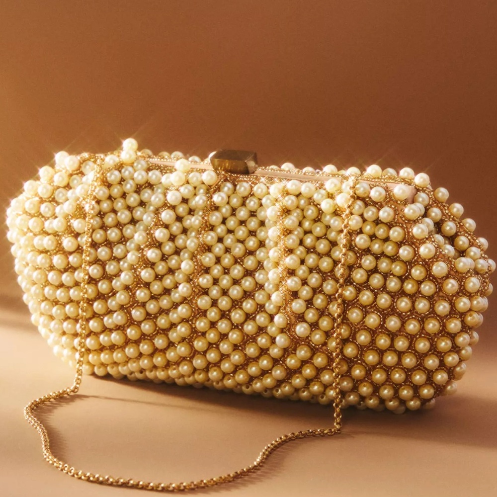 Santi Gemelli Clutch Pearl with Taupe Silk with brass strap
